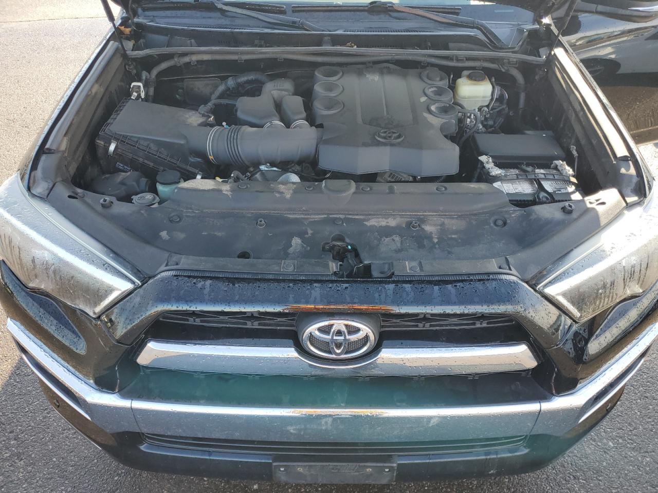 2017 Toyota 4Runner - Image 13