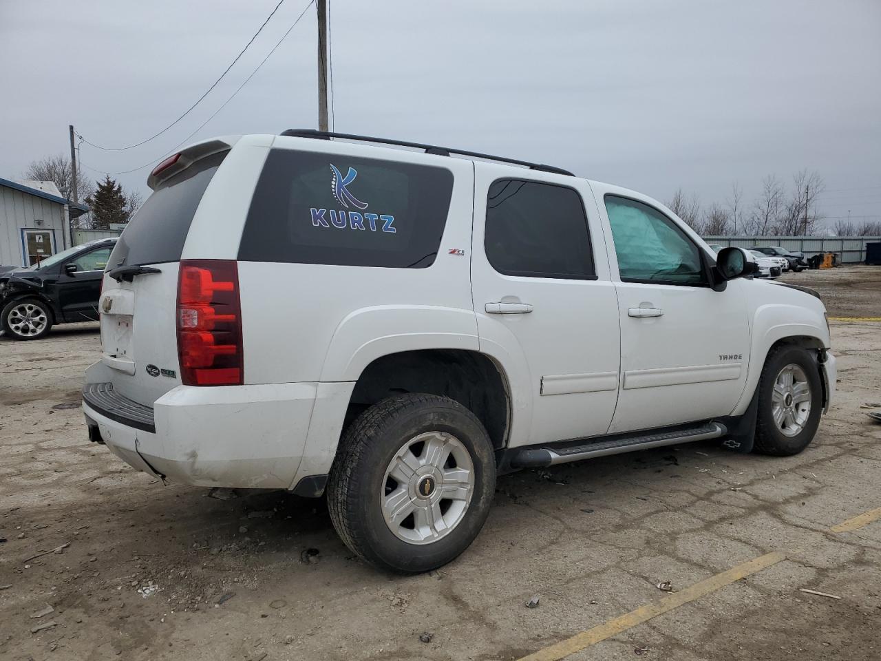 2010 Chevrolet Tahoe - Image 3