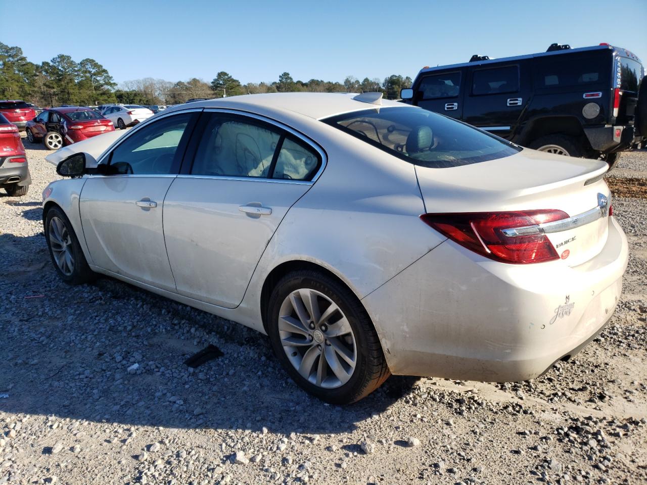 2015 Buick Regal - Image 2
