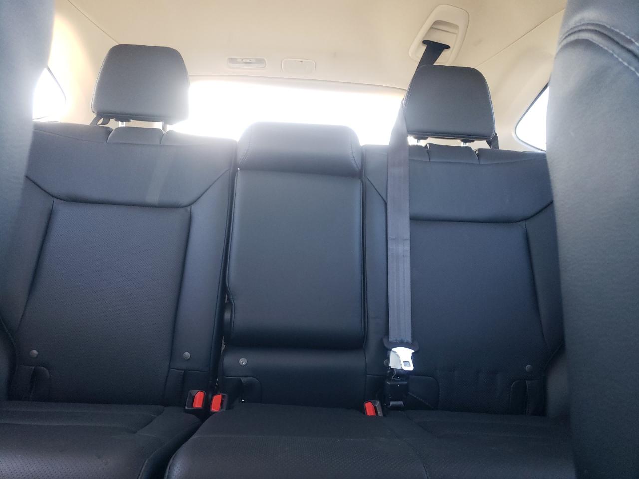 2016 Honda CR-V - Image 10