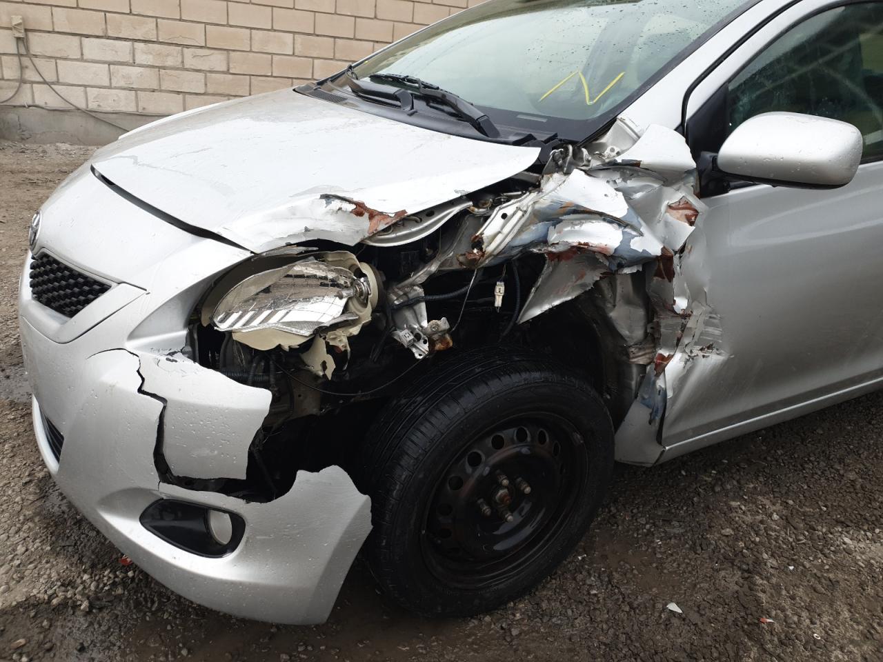 JTDBT9231A1348848 - 2016 Toyota Yaris - #46964875