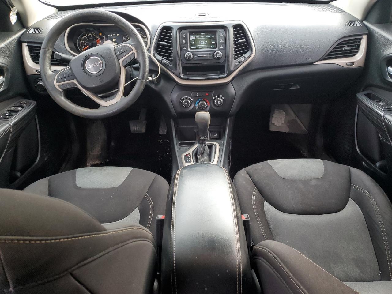 2016 Jeep Grand Cherokee - Image 8