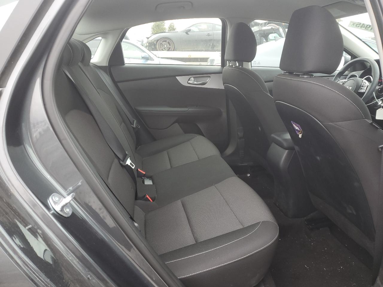 2024 Kia Forte - Image 10