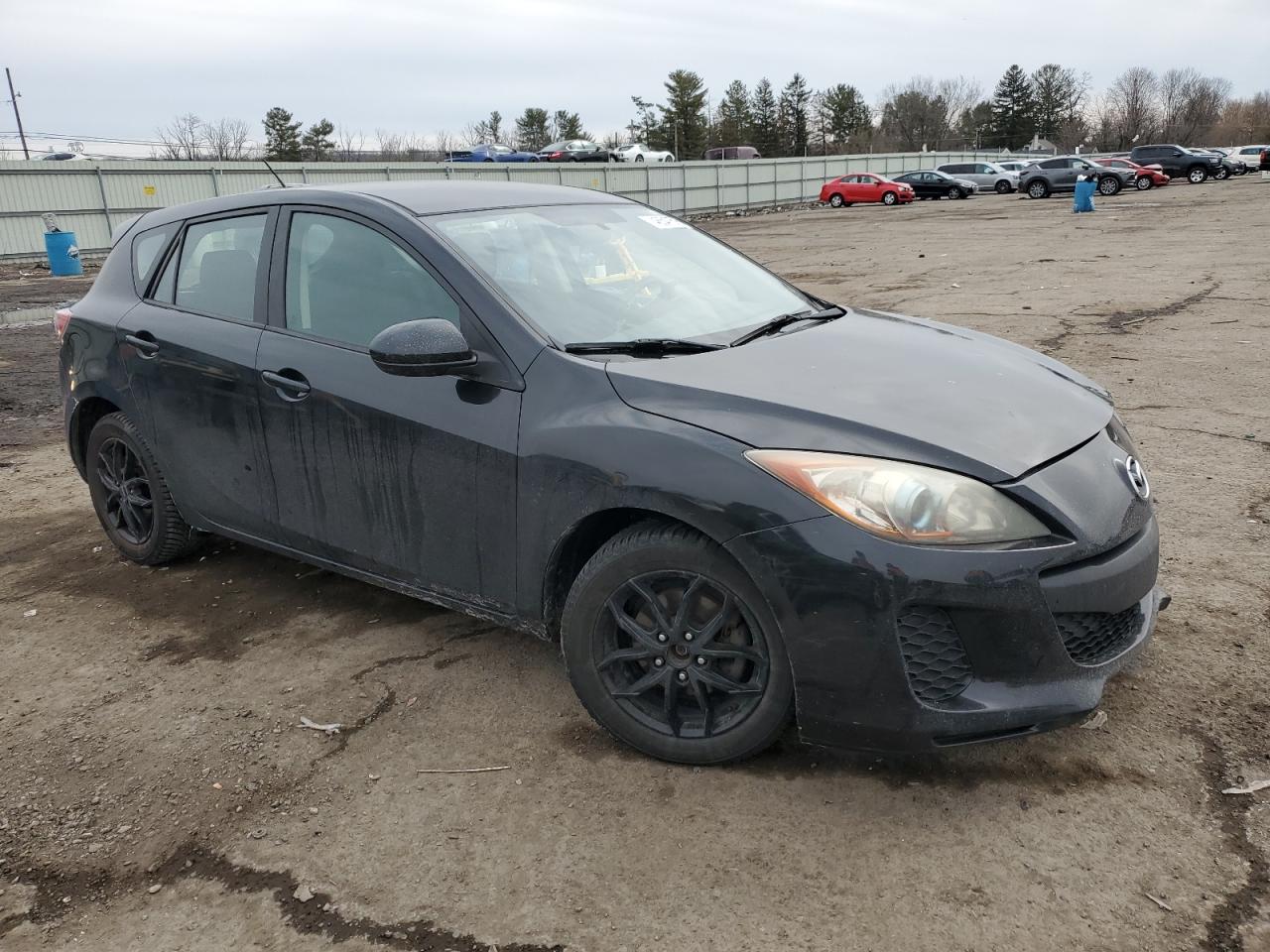 2012 Mazda 3 - Image 4