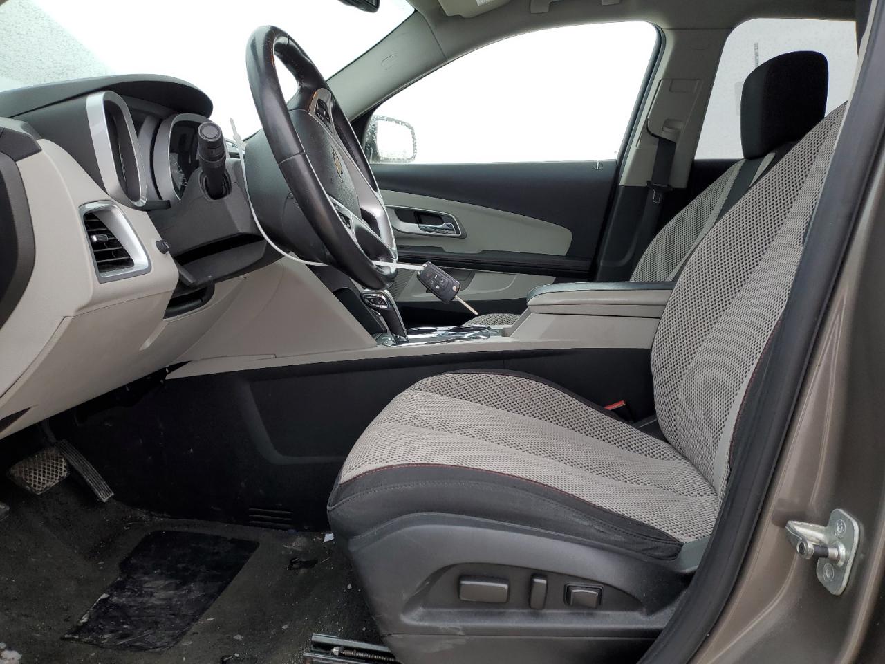 2010 Chevrolet Equinox - Image 7