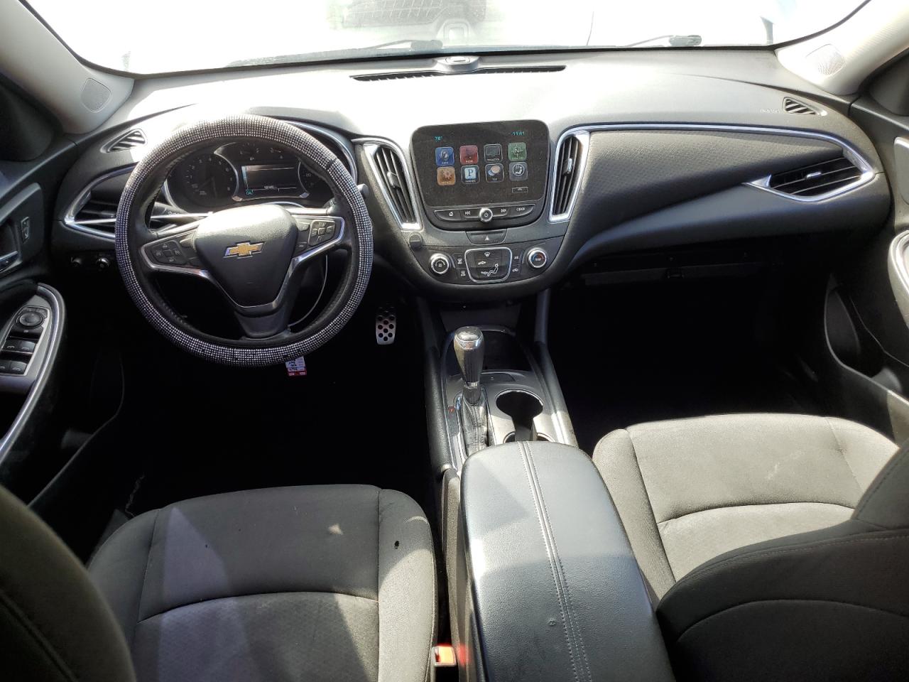 2016 Chevrolet Malibu - Image 8