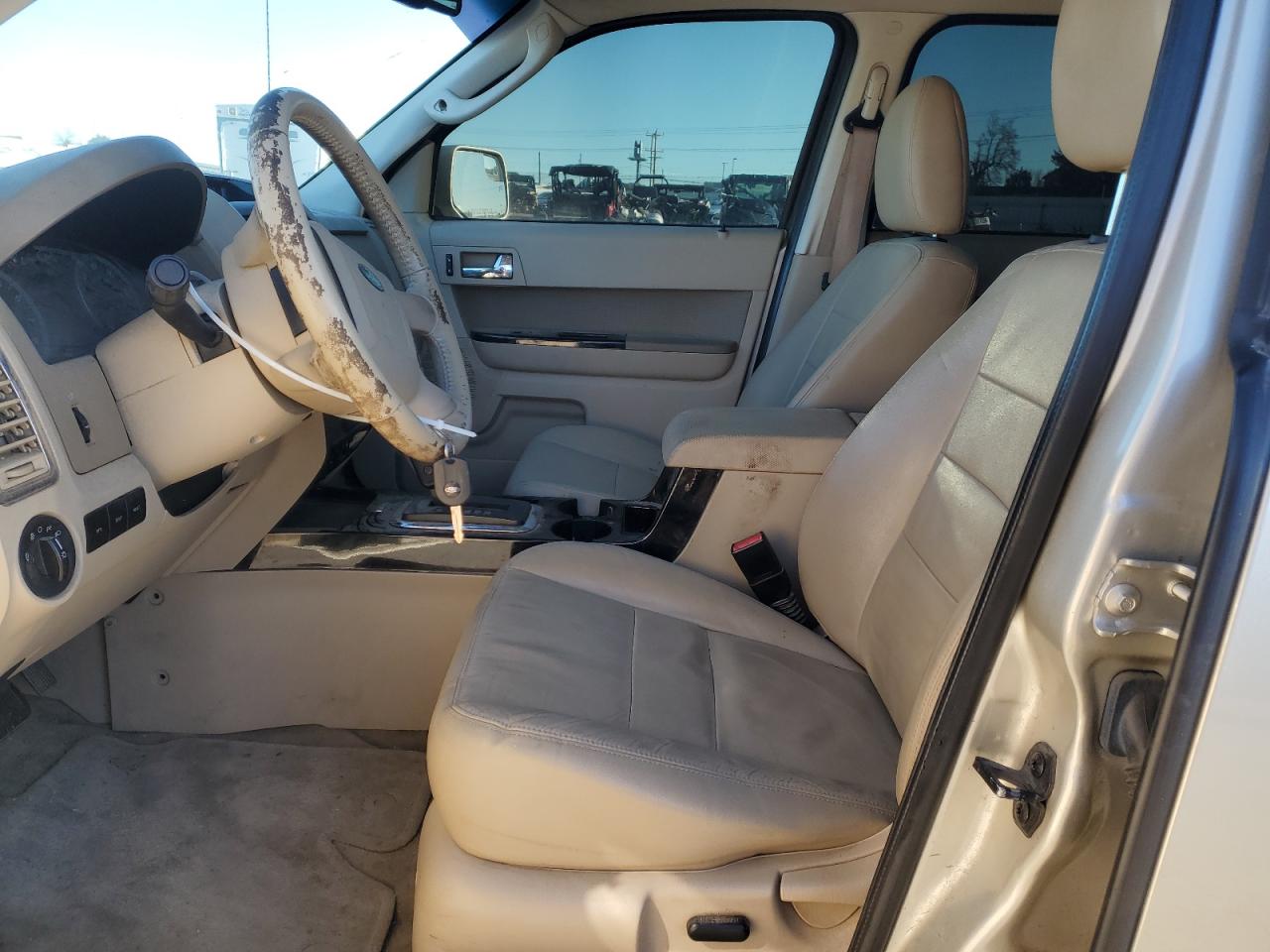 2011 Ford Escape - Image 7