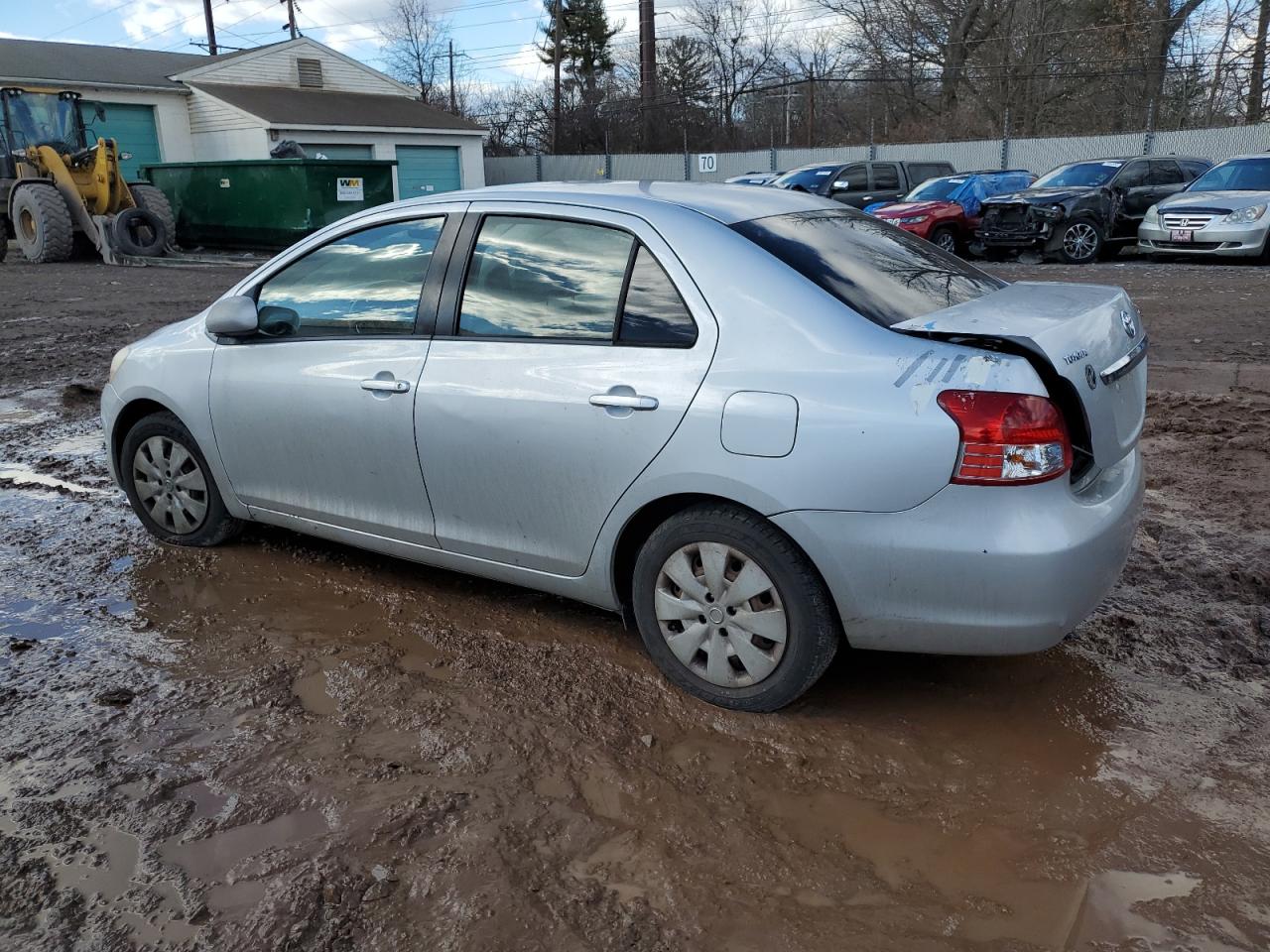 2009 Toyota Yaris - Image 2
