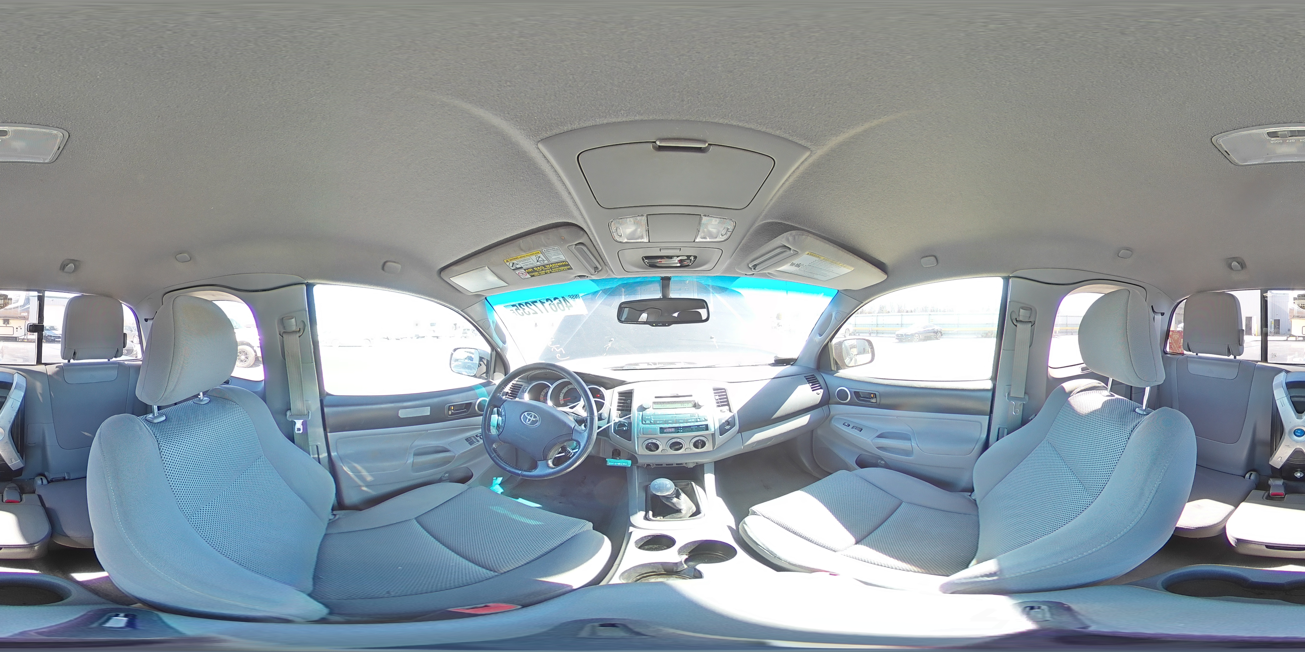 2011 Toyota Tacoma - Image 13