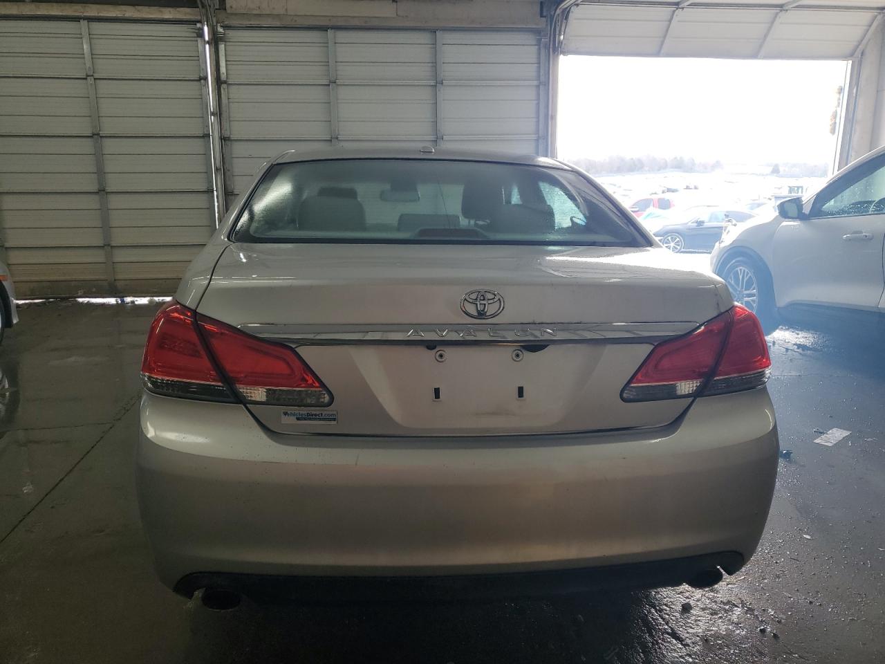 2011 Toyota Avalon - Image 6
