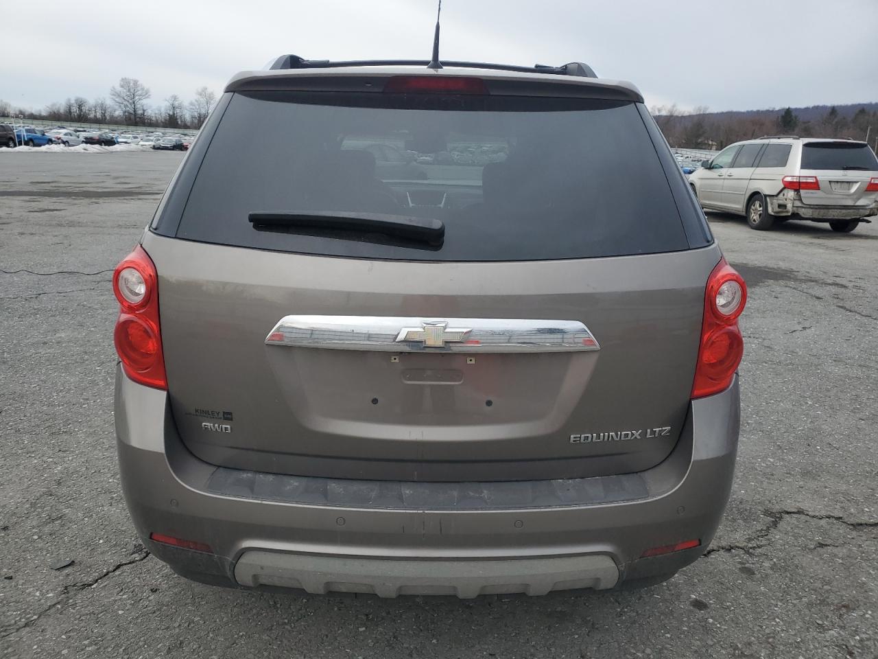 2012 Chevrolet Equinox - Image 6
