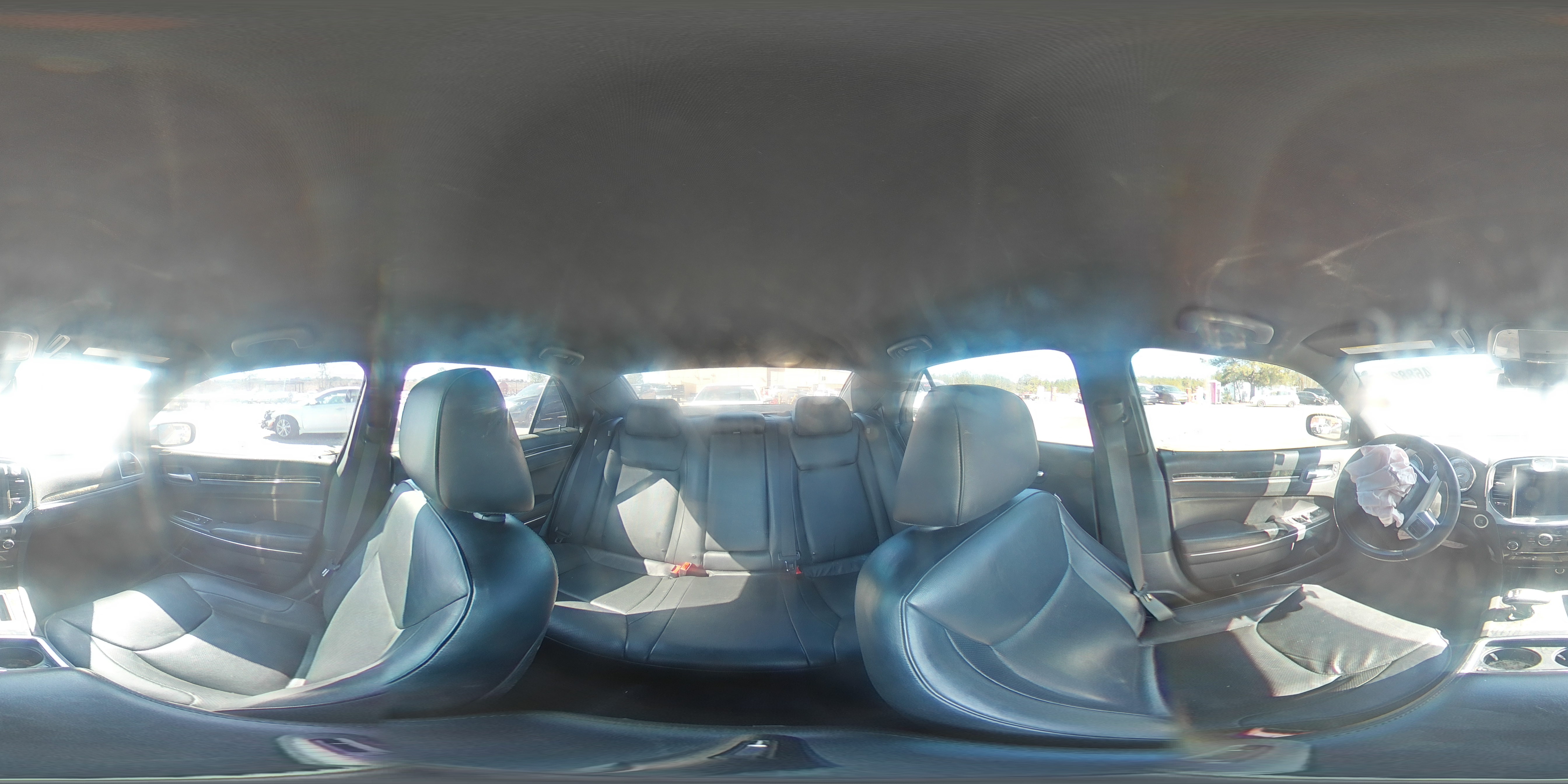 2012 Chrysler 300 - Image 12