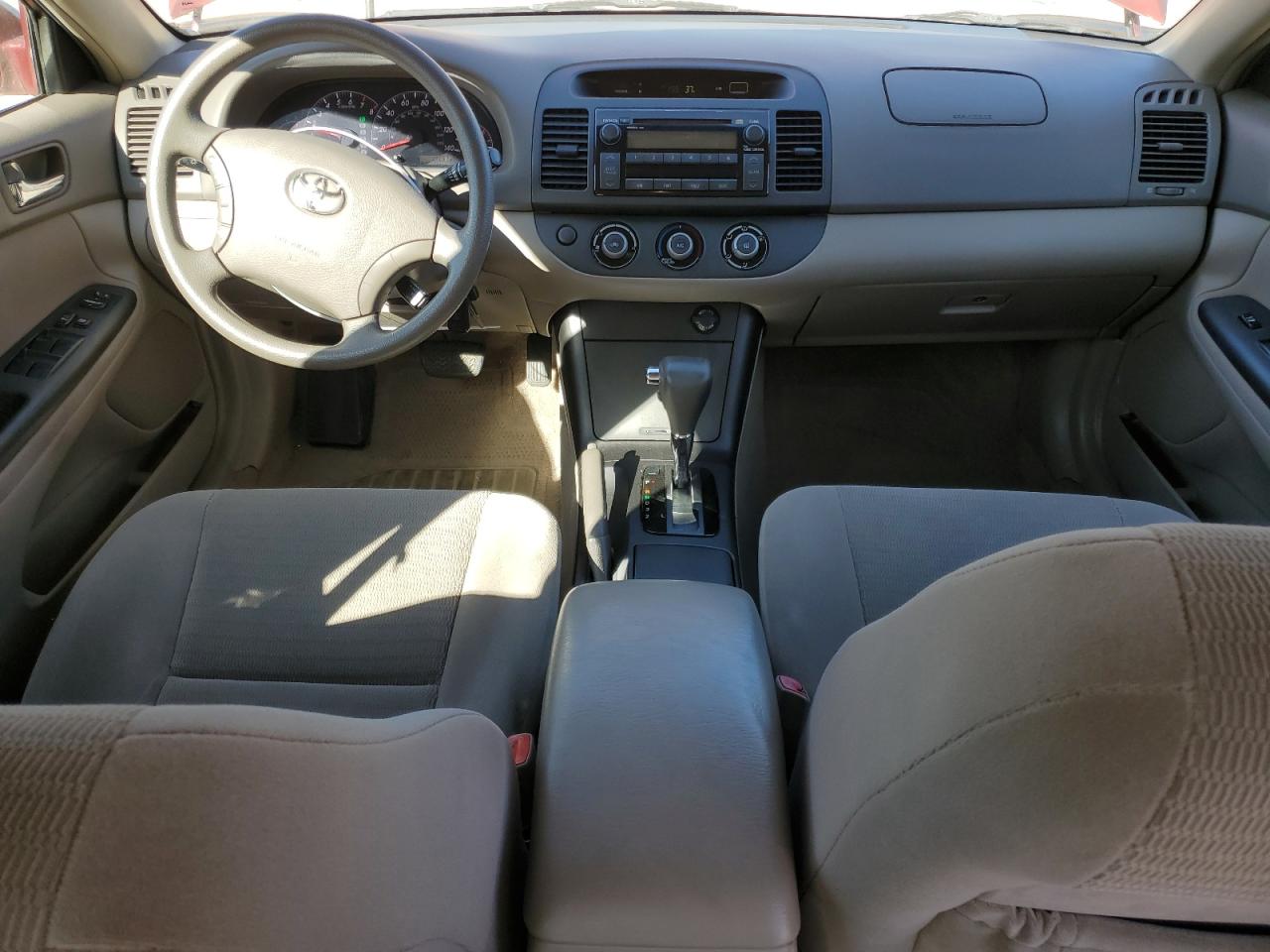 2005 Toyota Camry - Image 8