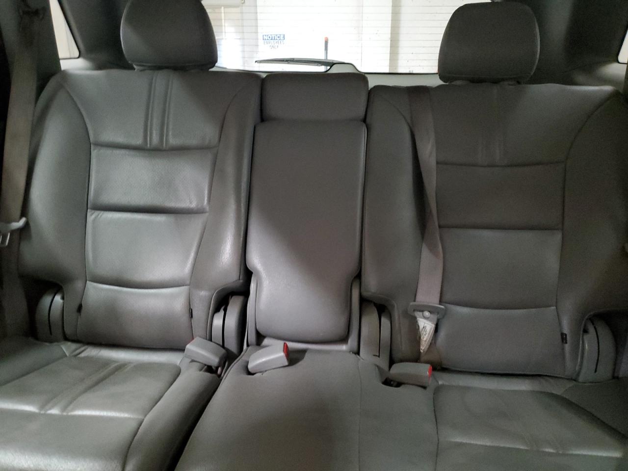 2013 Kia Sorento - Image 10