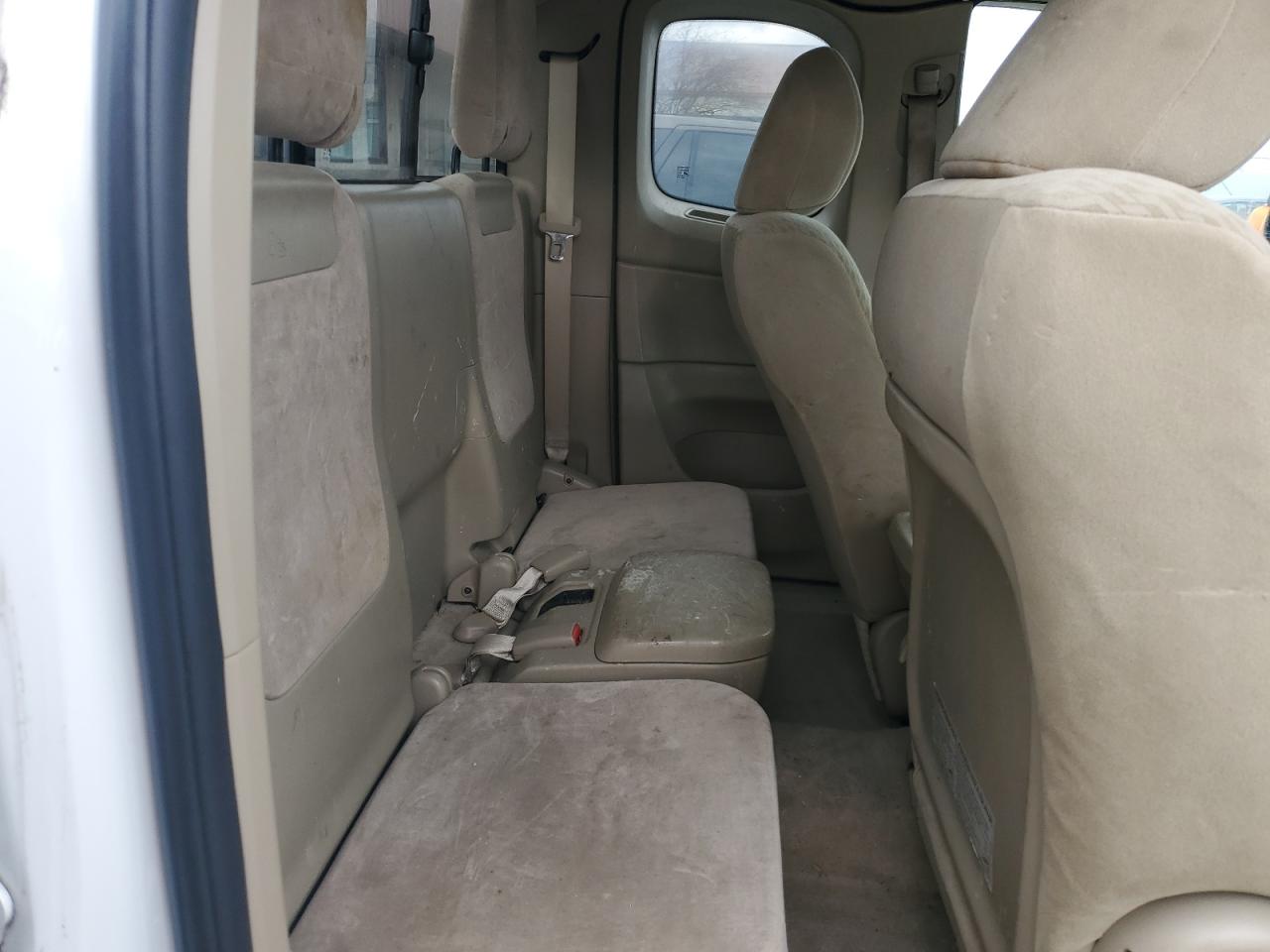 2009 Toyota Tacoma - Image 11