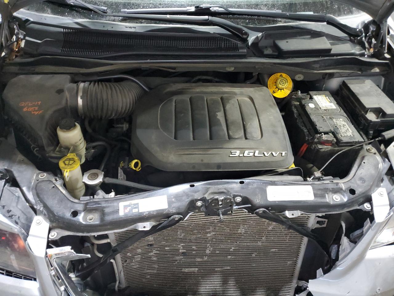 2015 Chrysler Town & Country - Image 14
