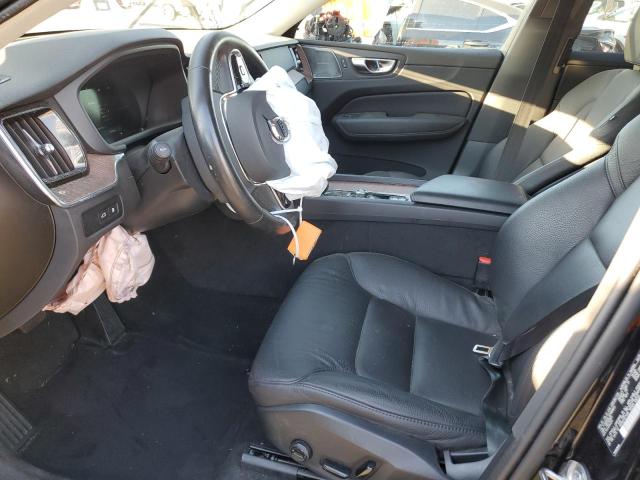  VOLVO XC60 PLUS 2024 Czarny