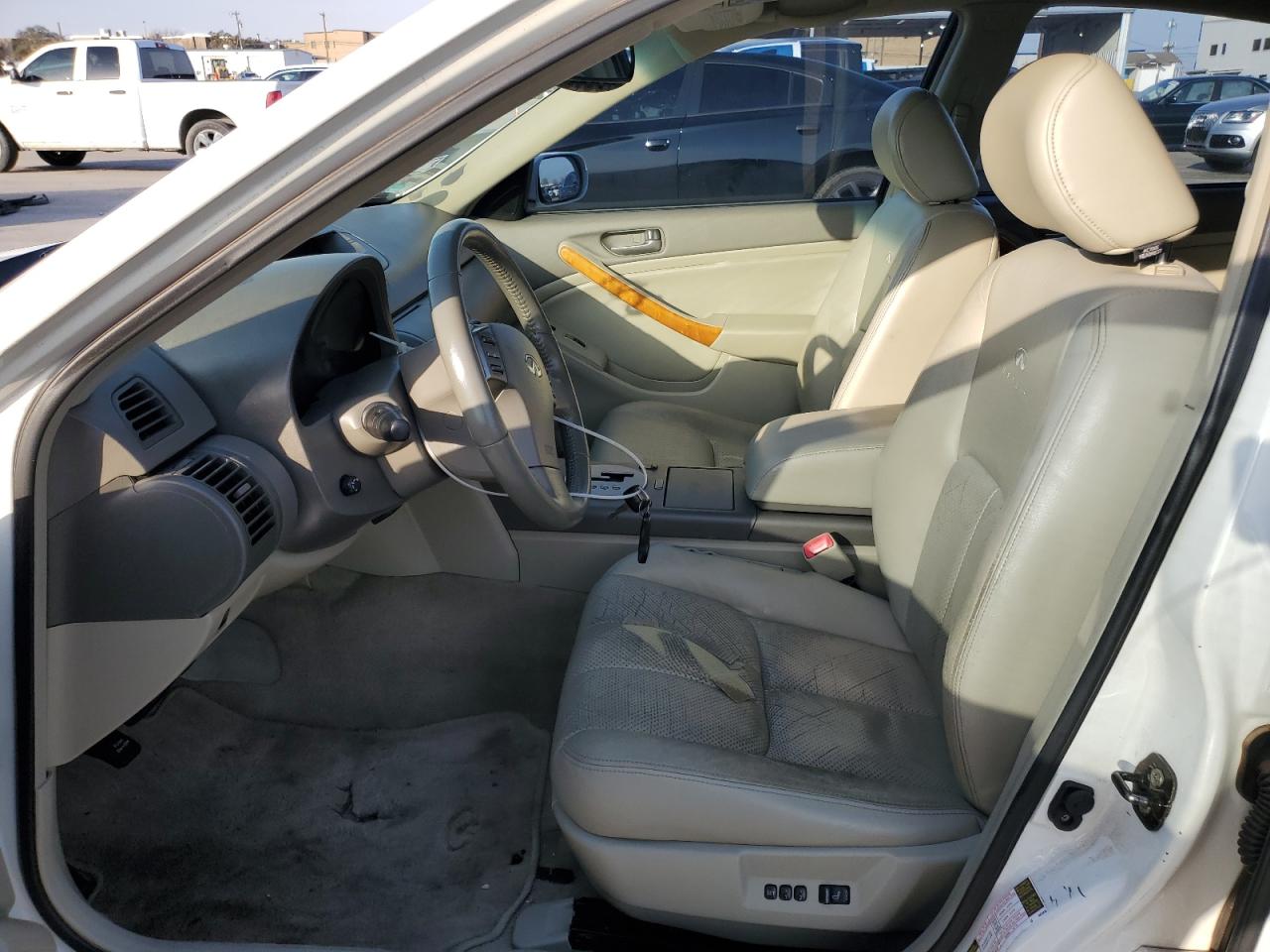 2004 Infiniti G - Image 7