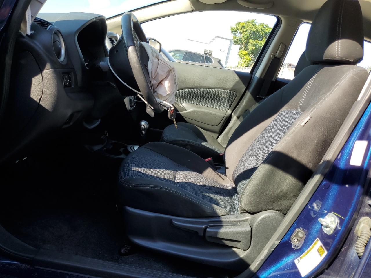 2019 Nissan Versa - Image 7