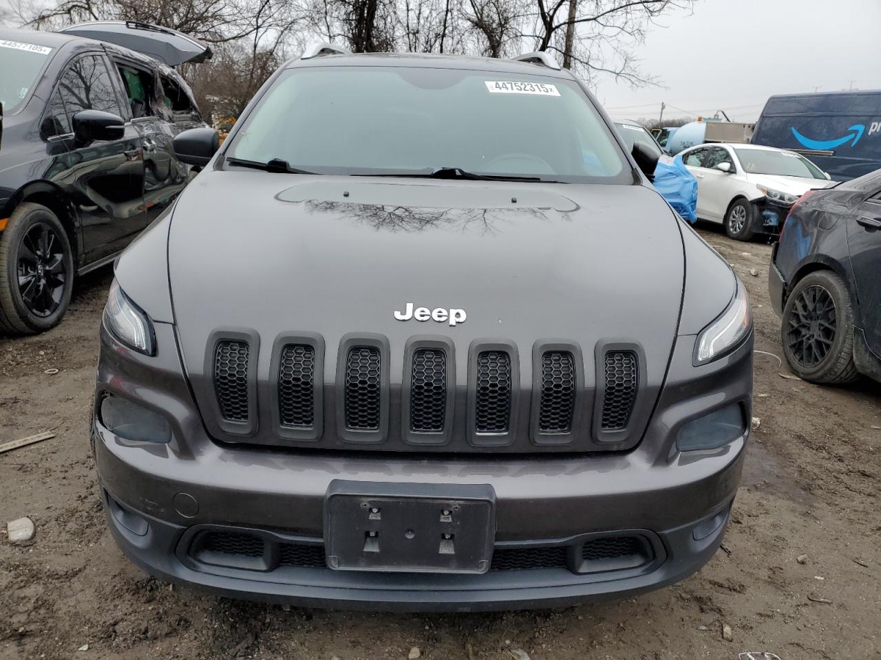 2014 Jeep Grand Cherokee - Image 5