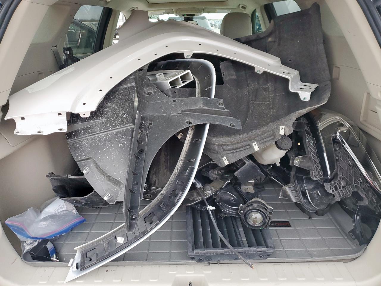 2020 GMC Terrain - Image 12