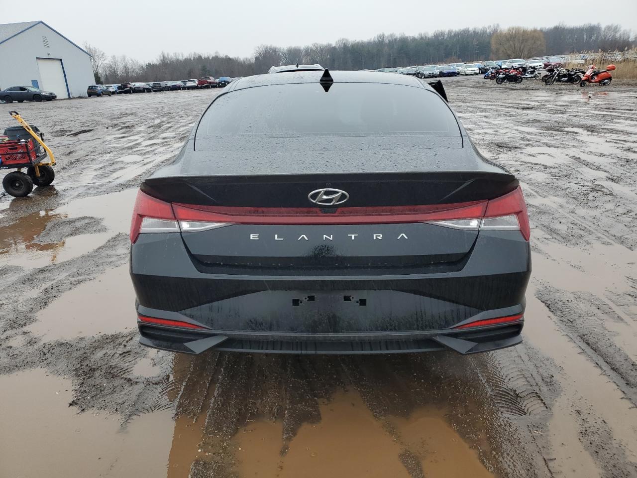 2023 Hyundai Elantra - Image 6