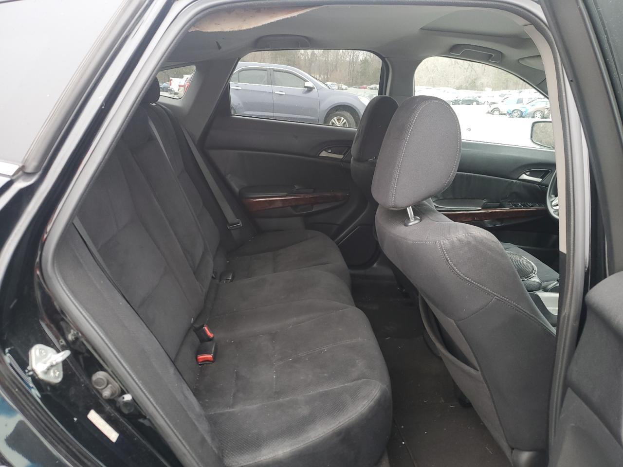 2010 Honda Accord - Image 10
