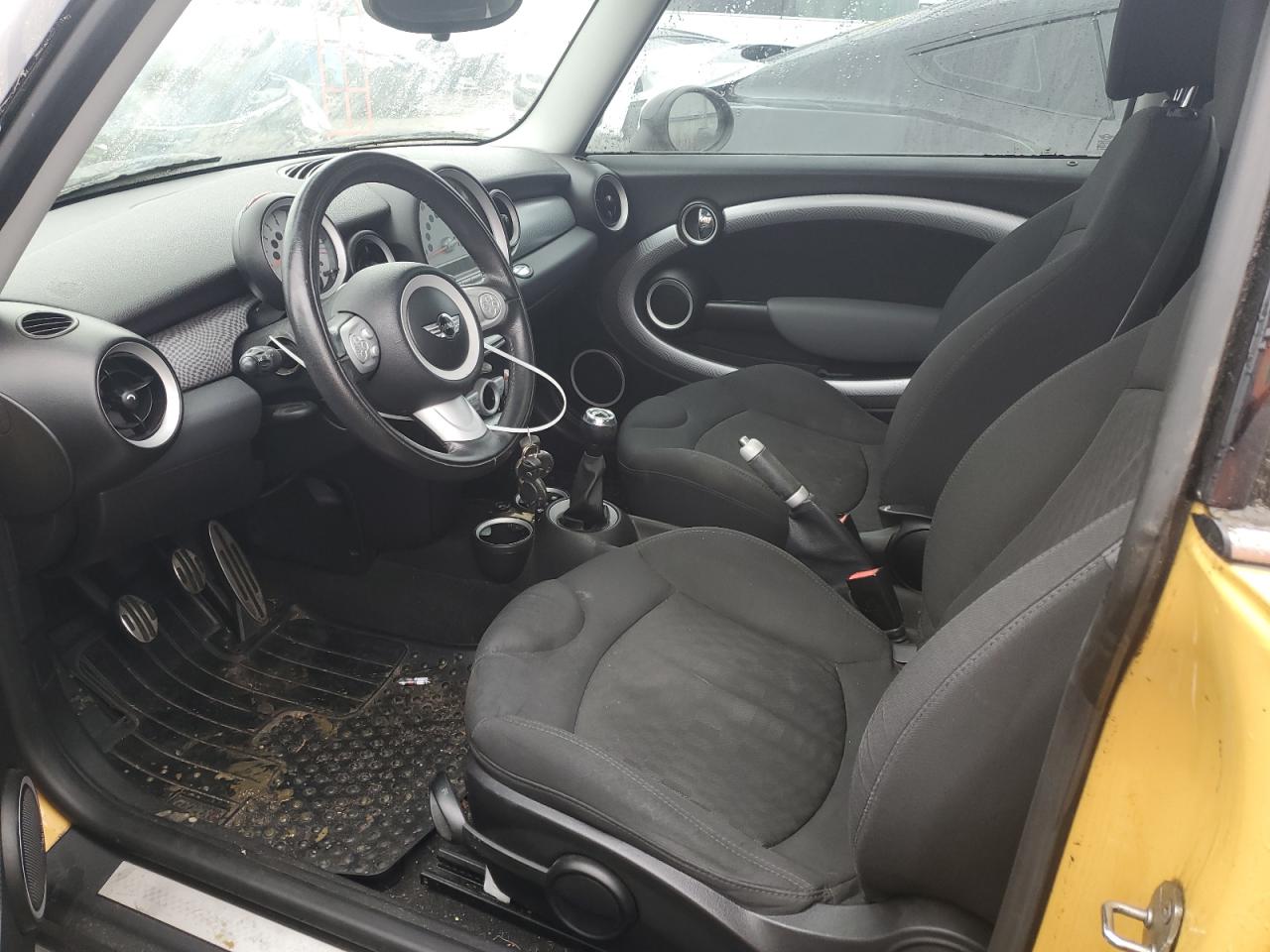 2009 MINI Cooper - Image 7