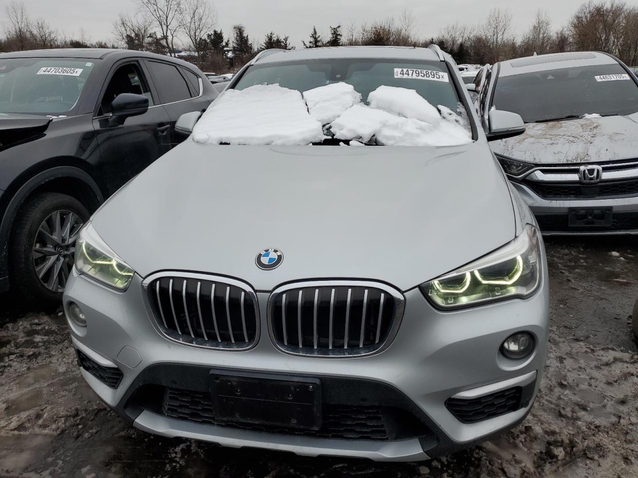2017 BMW X1 - Image 5
