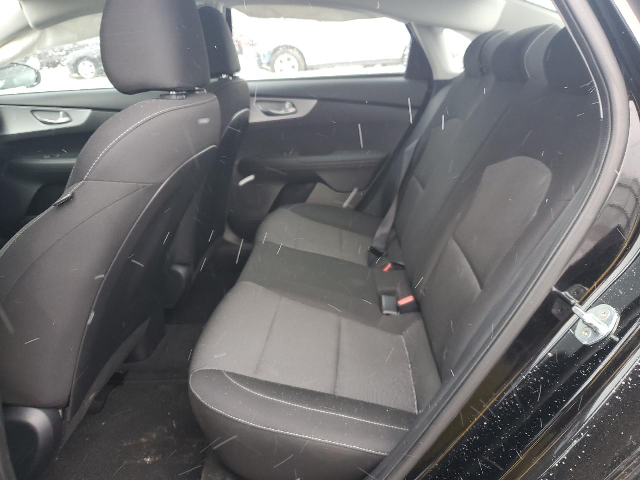 2023 Kia Forte - Image 10