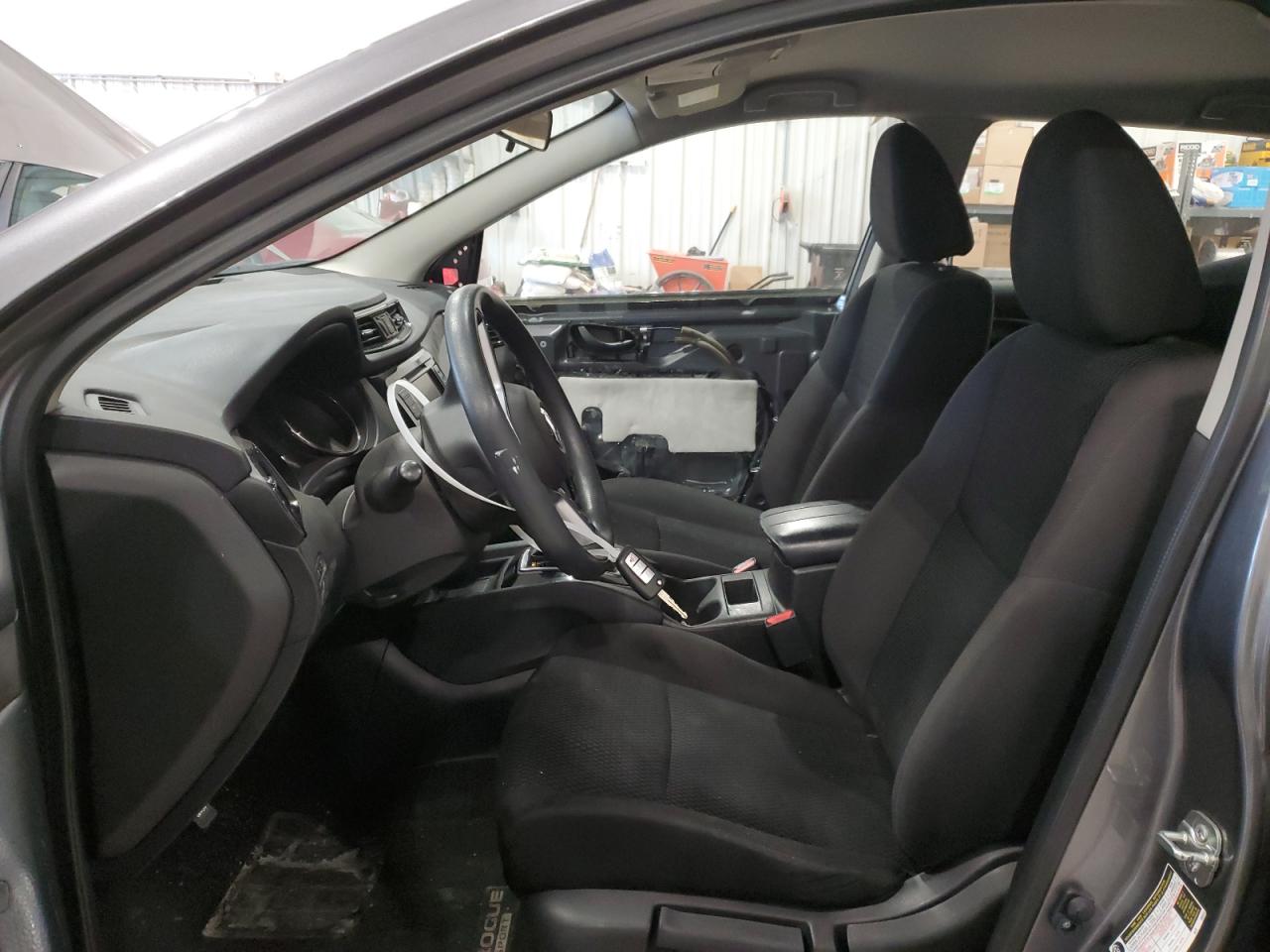 2020 Nissan Rogue - Image 7