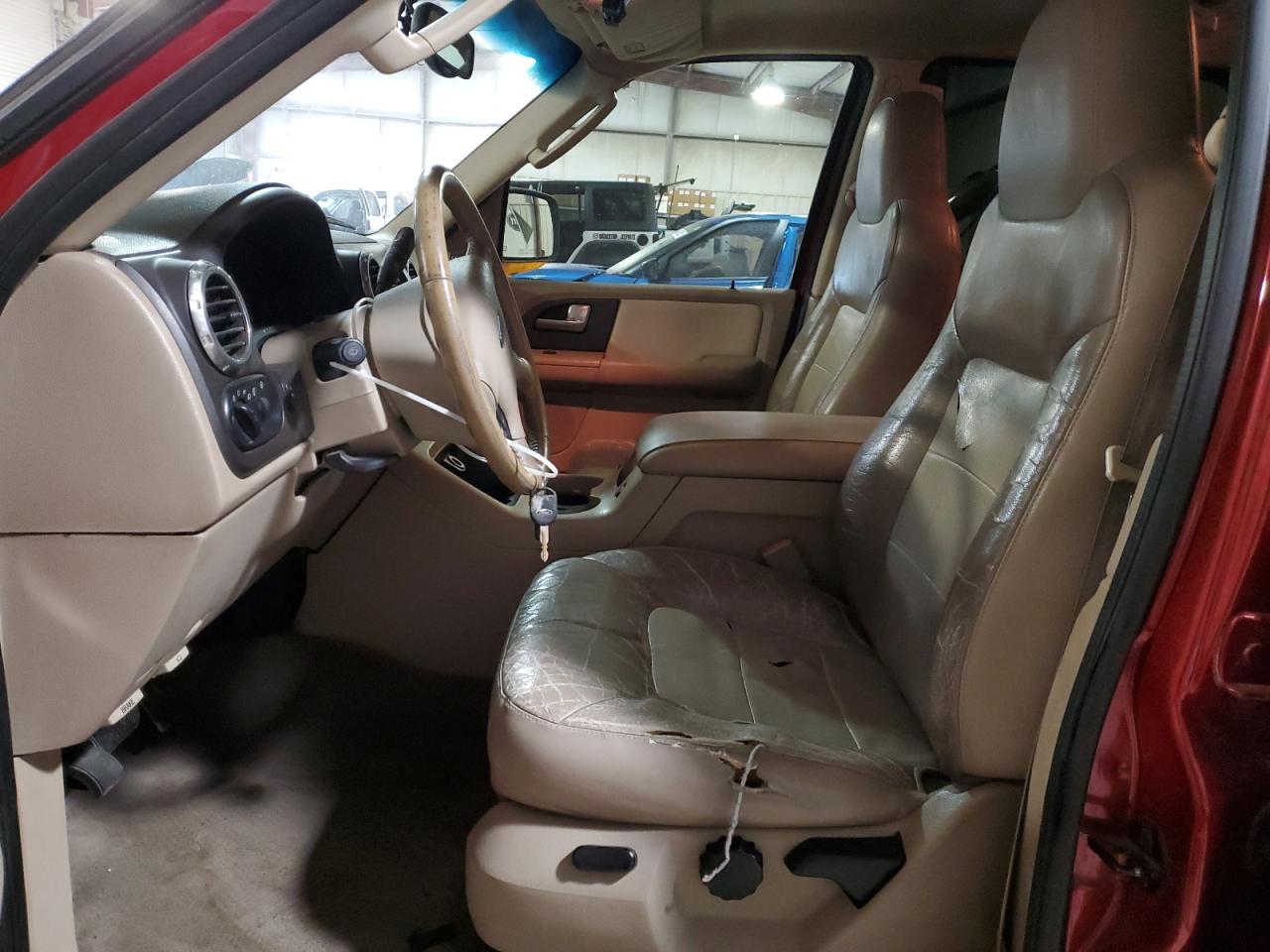 2004 Ford Expedition - Image 7