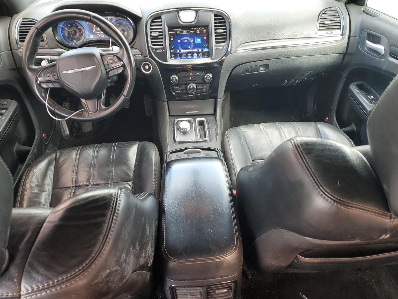 2015 Chrysler 300 - Image 8