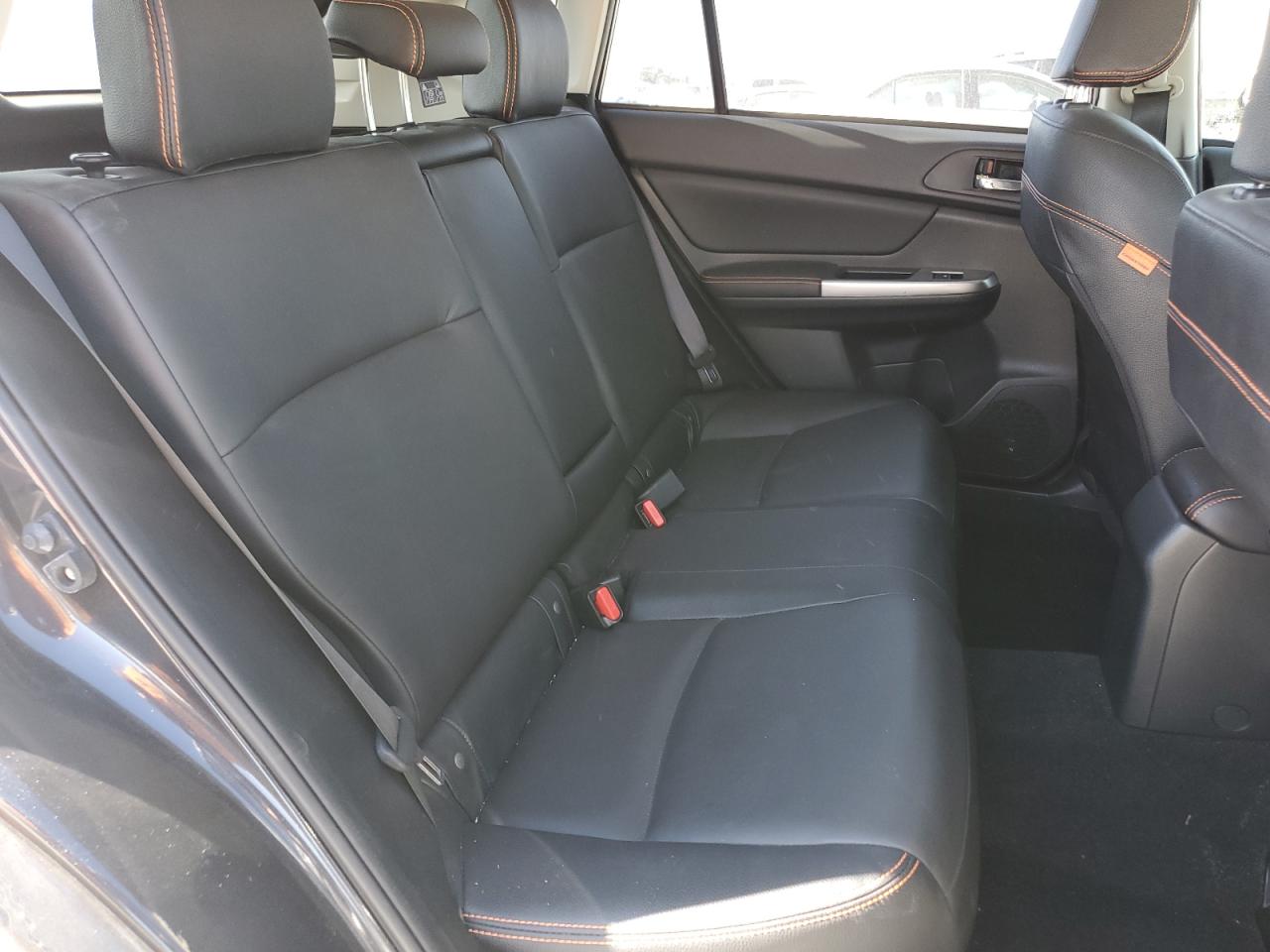 2016 Subaru XV - Image 12