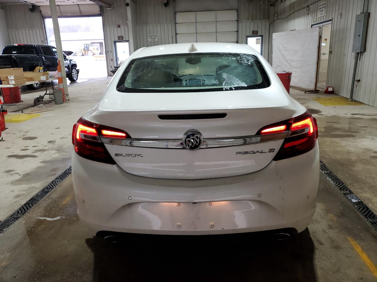 2015 Buick Regal - Image 6