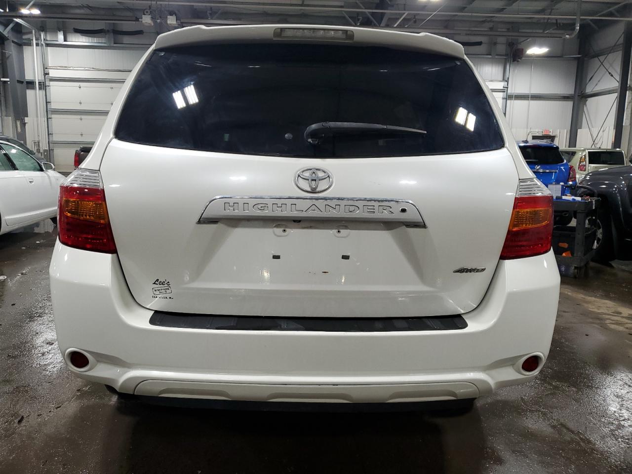2010 Toyota Highlander - Image 6