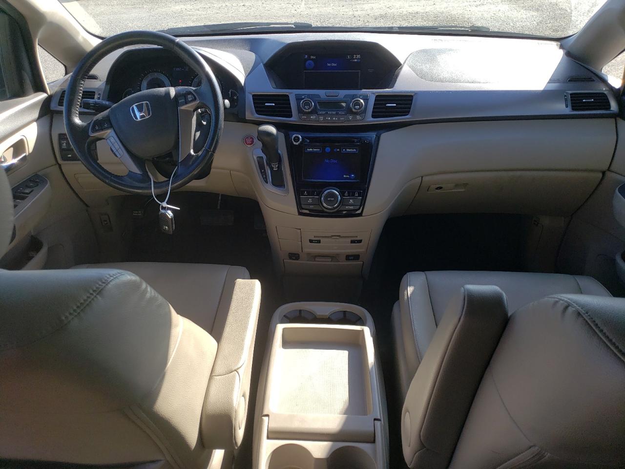 2017 Honda Odyssey - Image 8