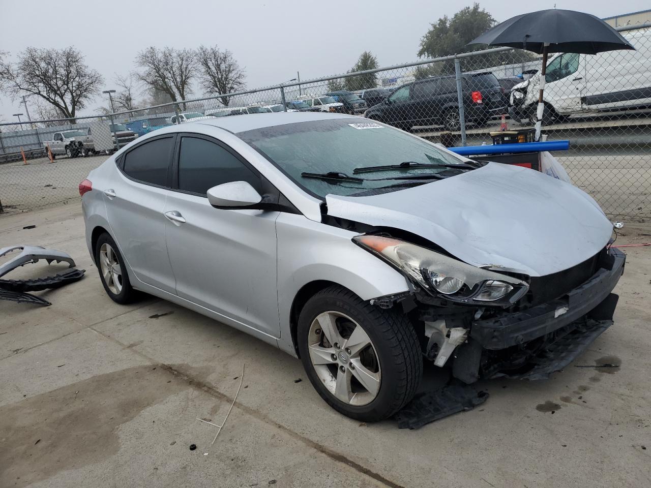 2012 Hyundai Elantra - Image 4