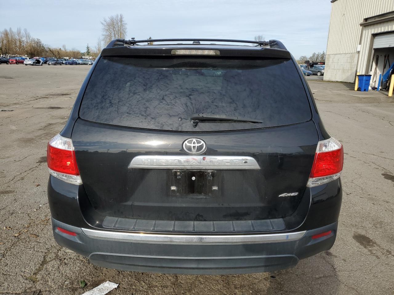 2013 Toyota Highlander - Image 6