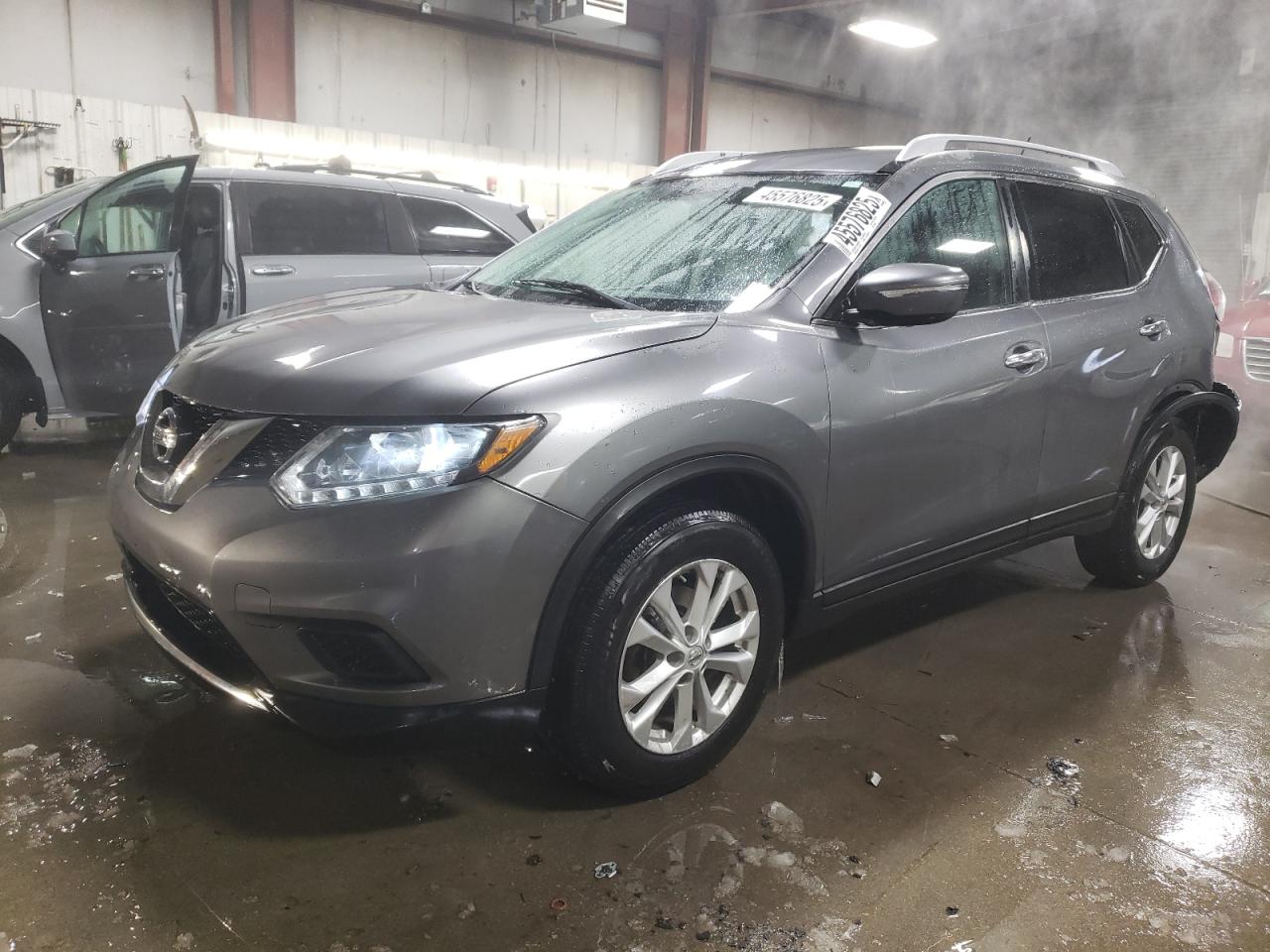 2015 Nissan Rogue - Image 1
