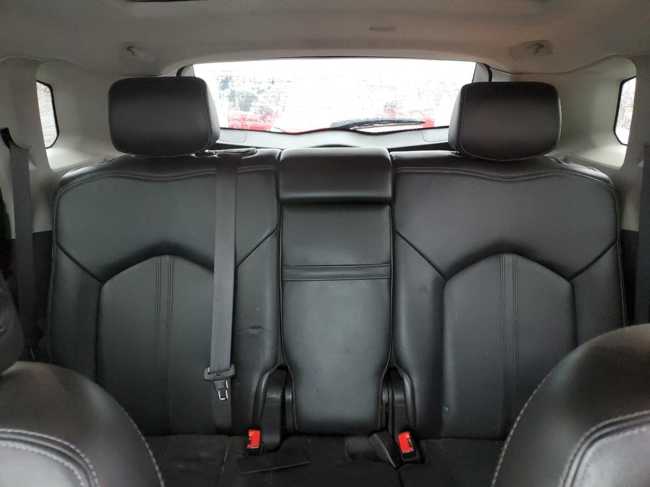 2015 Cadillac SRX - Image 10