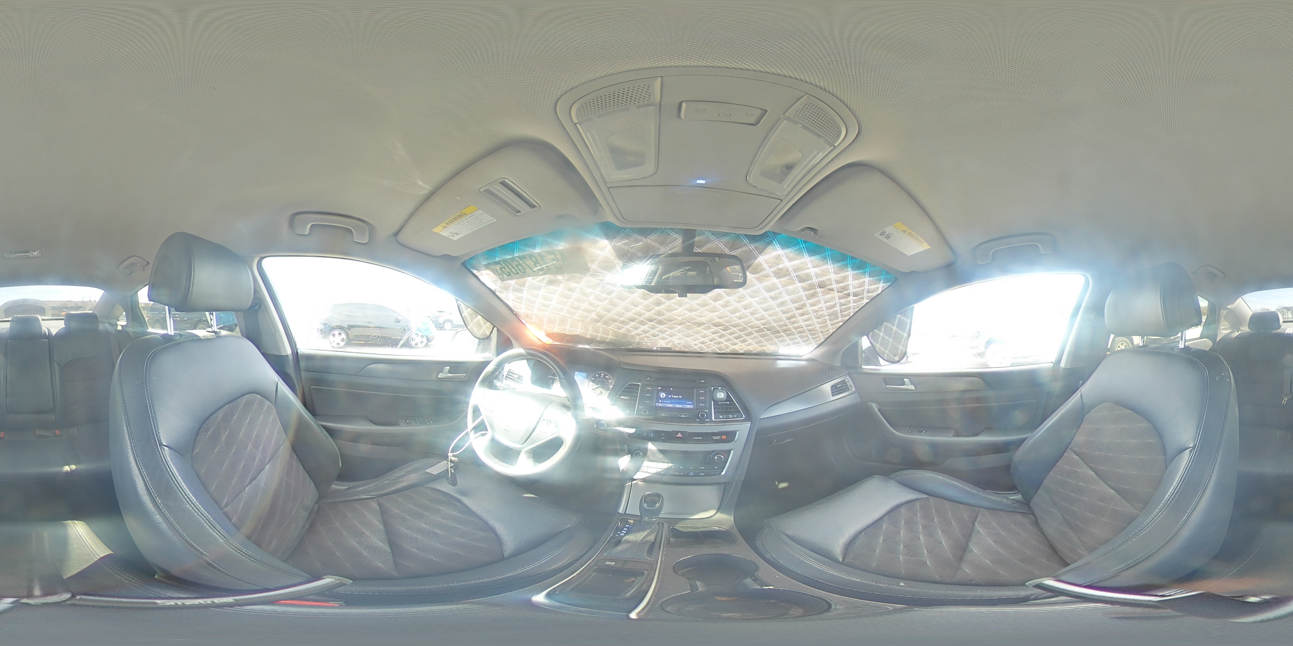 2015 Hyundai Sonata - Image 14