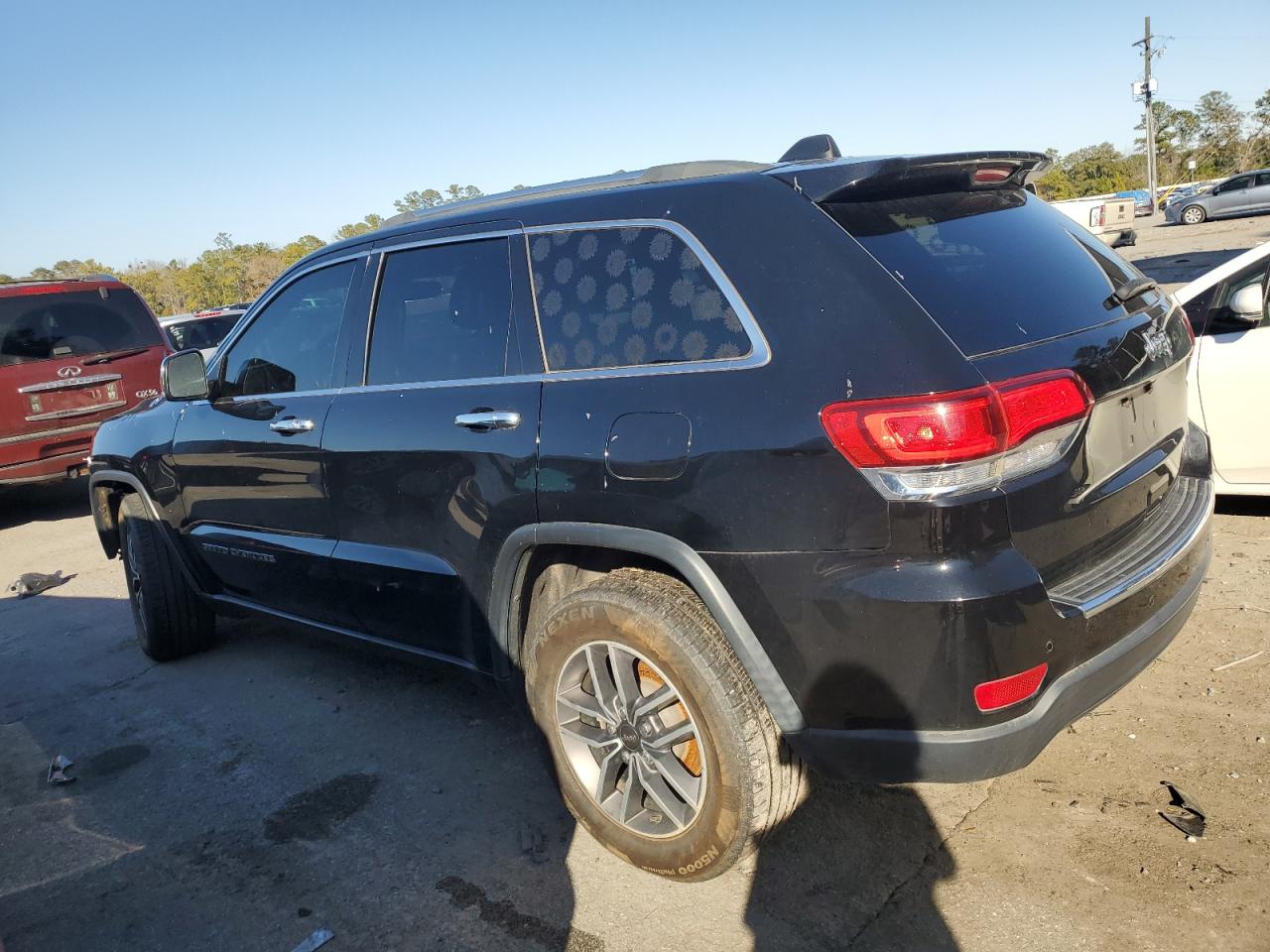 2020 Jeep Grand Cherokee - Image 2