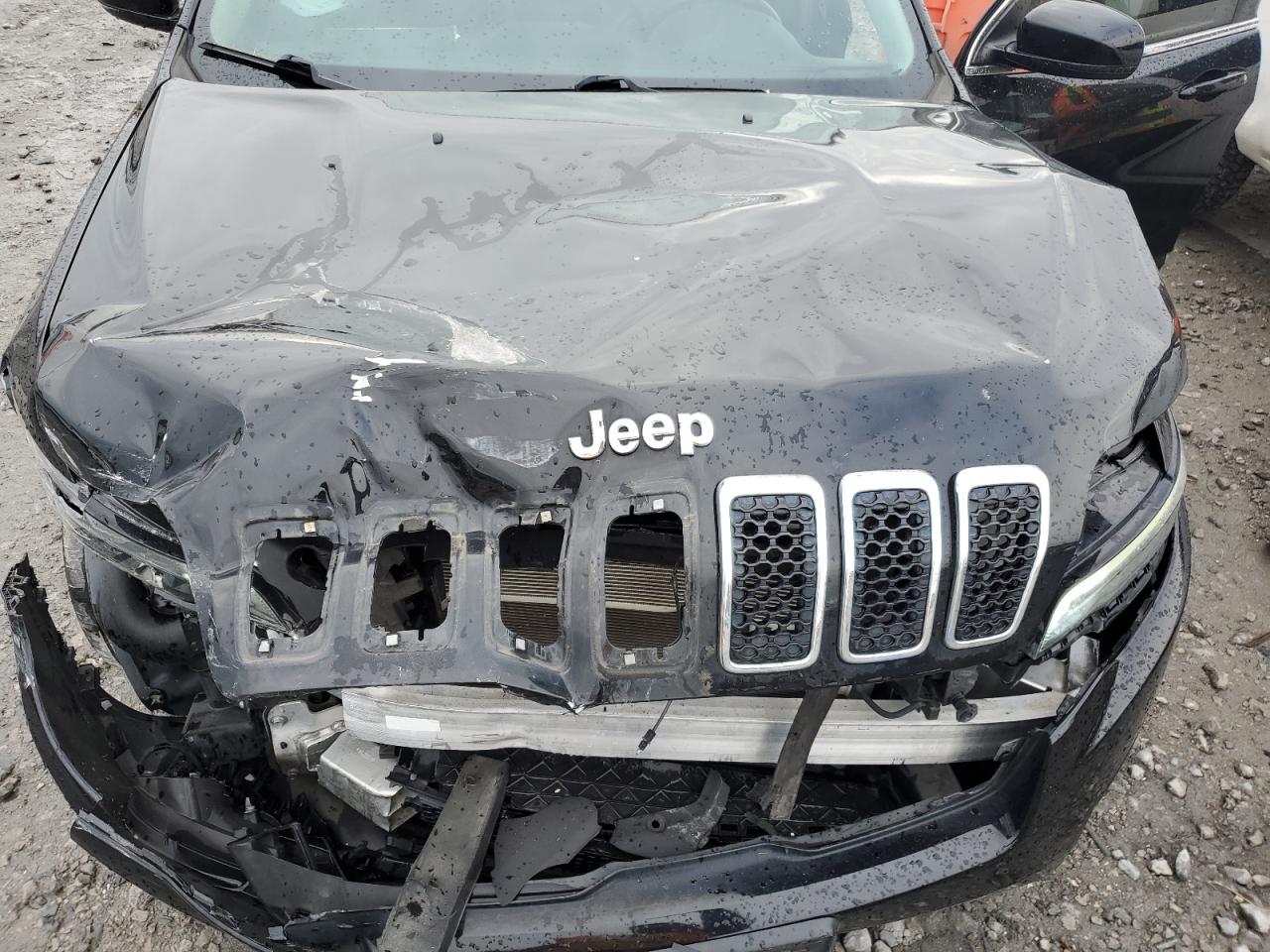 2019 Jeep Grand Cherokee - Image 12