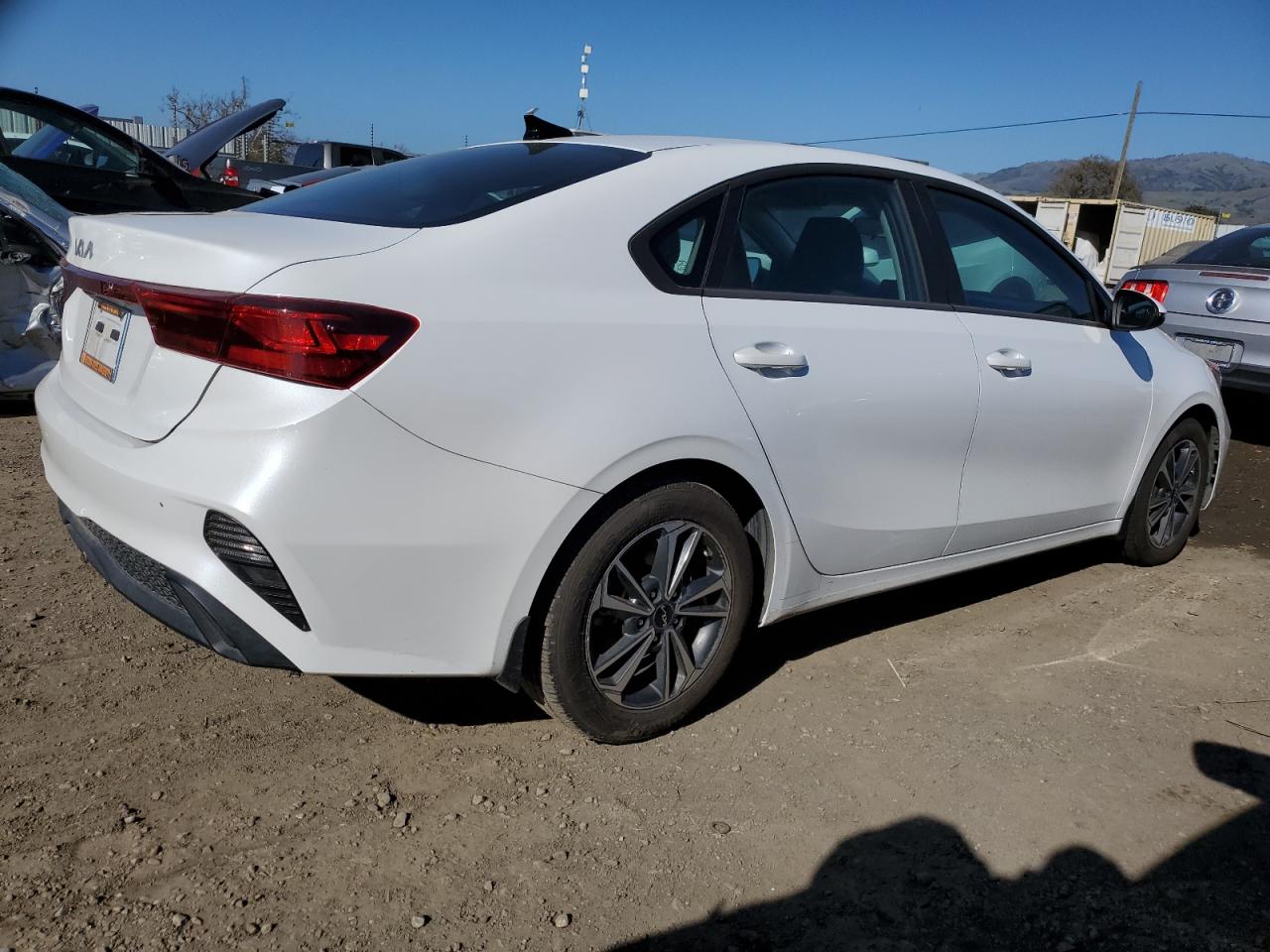 2024 Kia Forte - Image 3