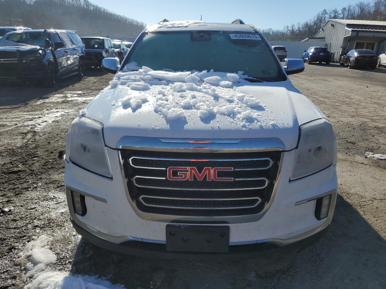 2017 GMC Terrain - Image 5