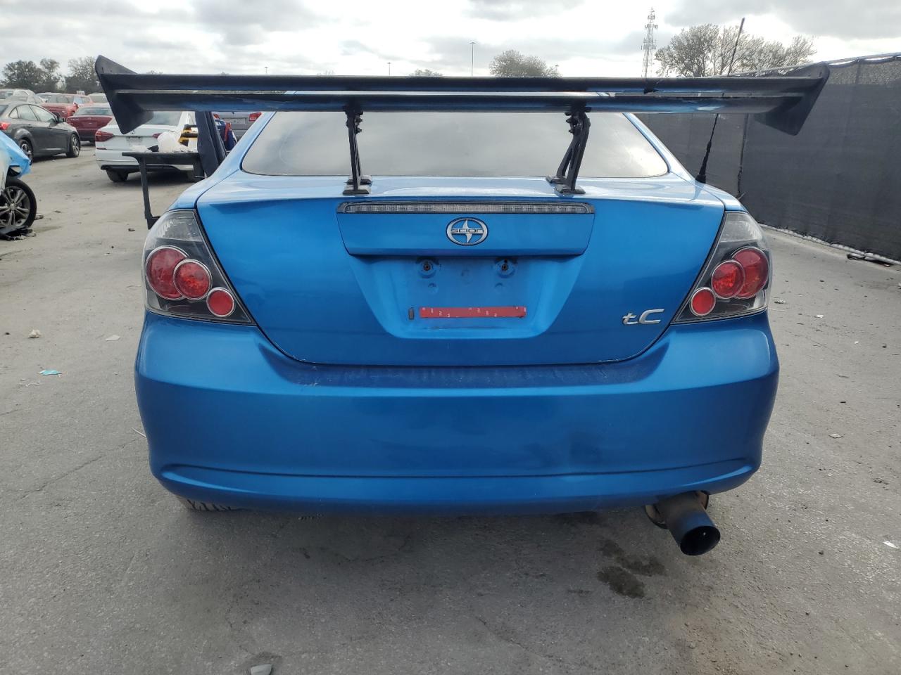 2010 Toyota tC - Image 6
