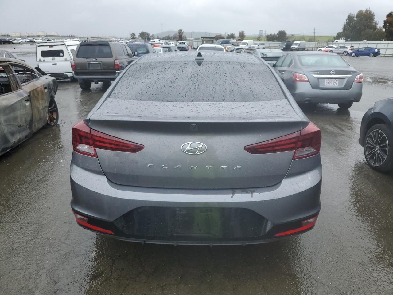 2020 Hyundai Elantra - Image 6