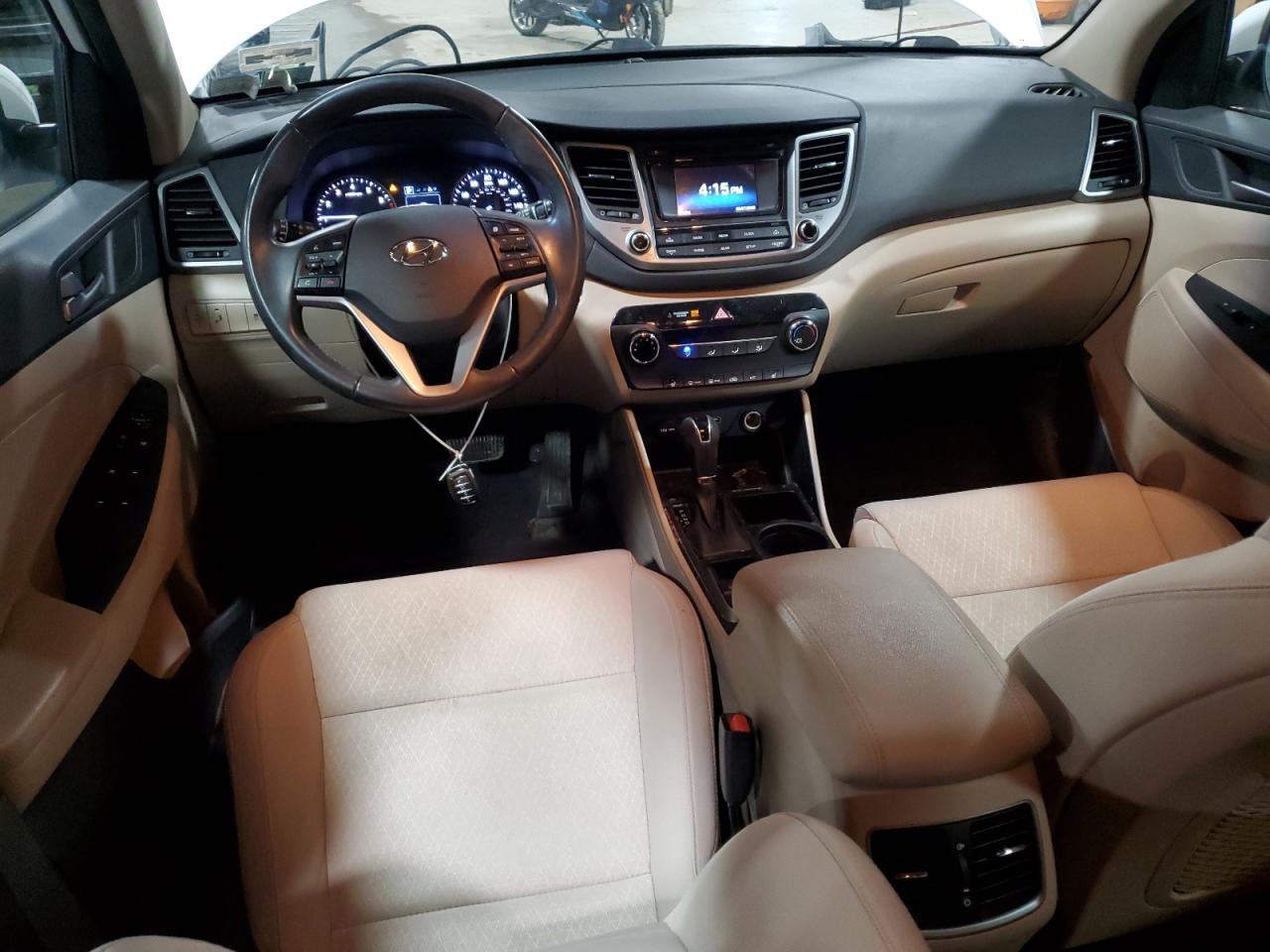 2017 Hyundai Tucson - Image 8