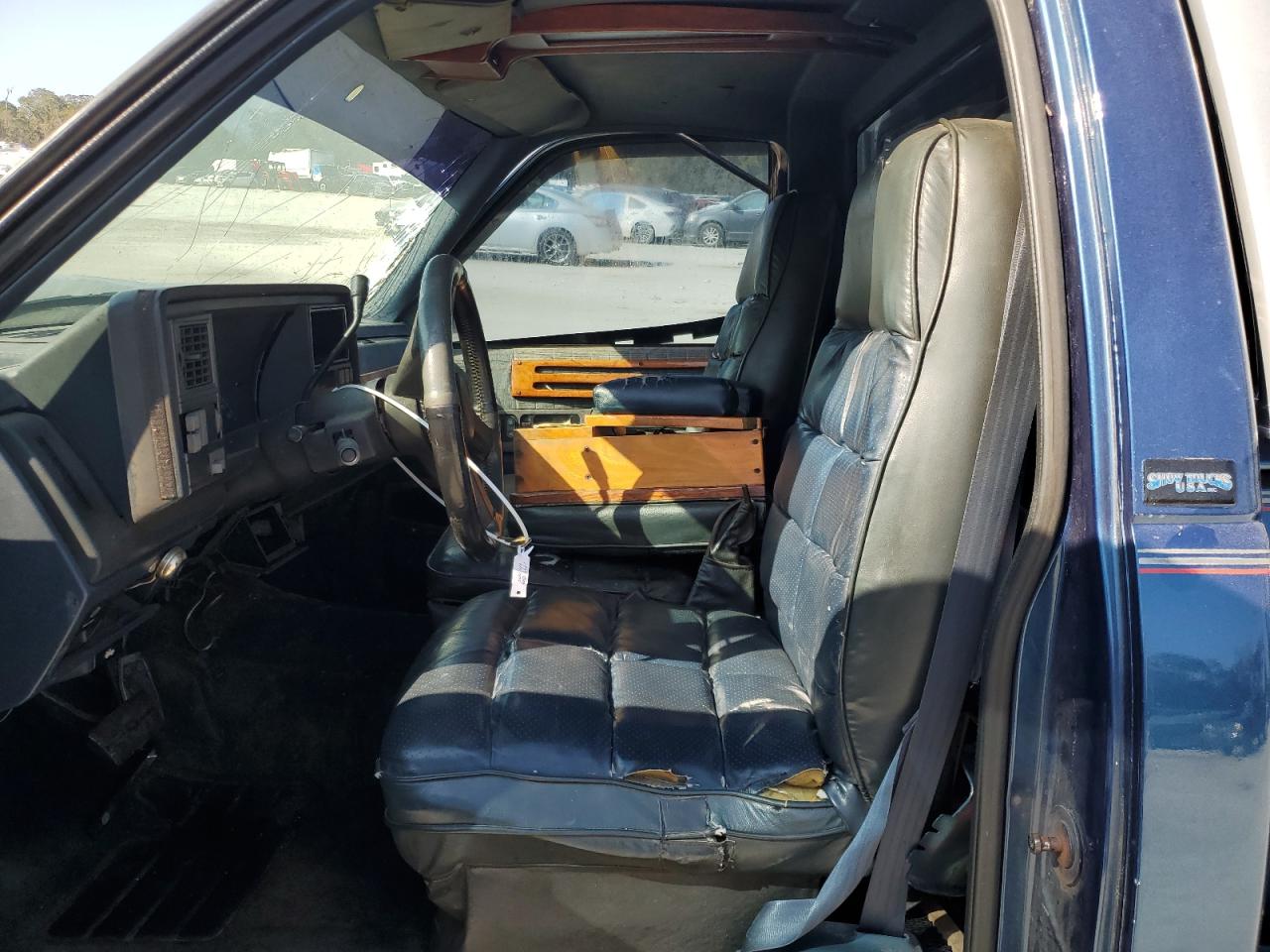 1994 Chevrolet GMT-400 - Image 10